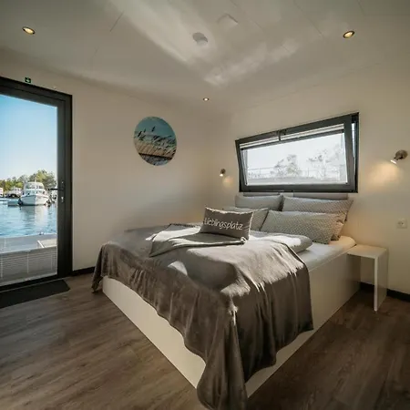 Dom wakacyjny Floatinghouses Zehdenick