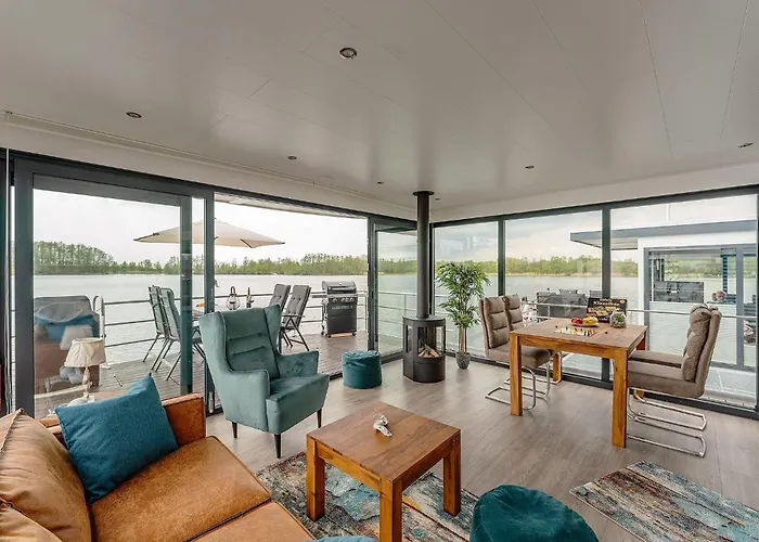 Floatinghouses Nyaraló Zehdenick